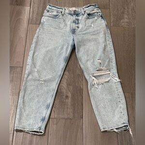 Abercrombie & Fitch The Mom High Rise Distressed Jeans Size 4 27R